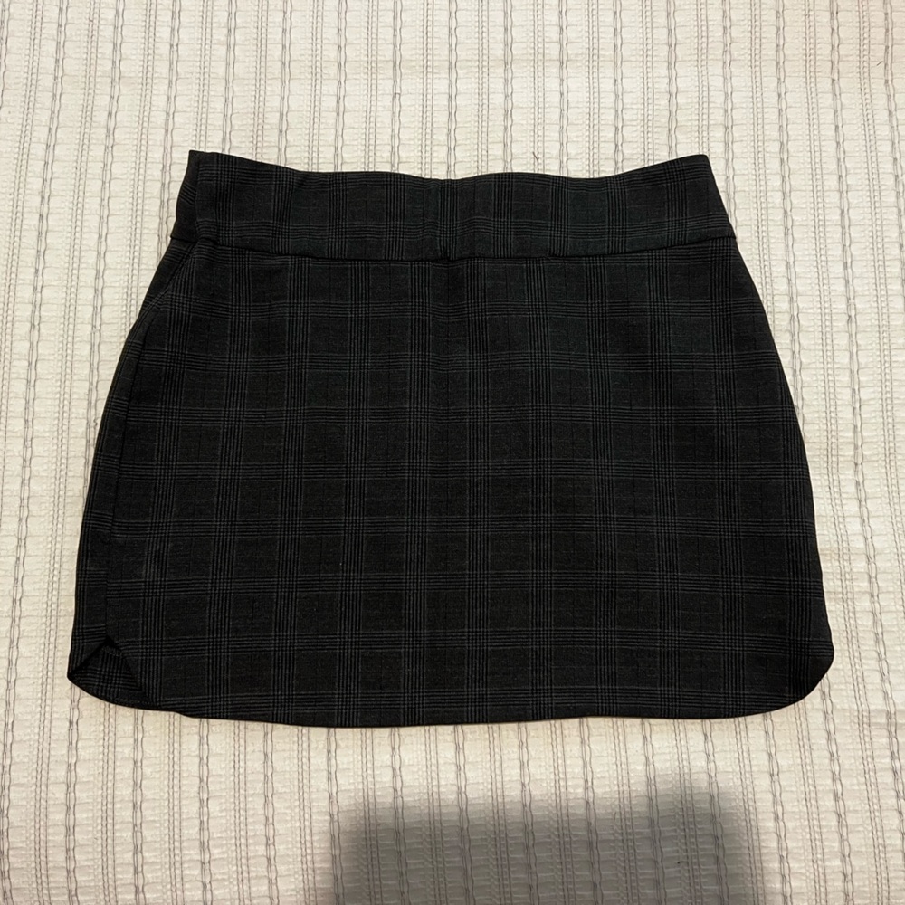 Zara Black Checkered Plaid Mini Skirt